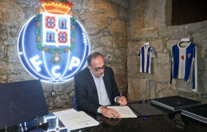 以站在世界 以站在世界