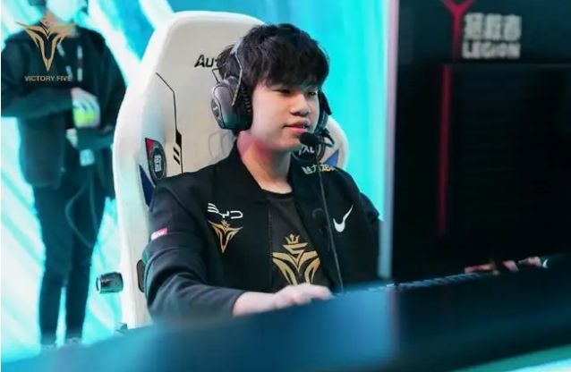 对球队的士 对球队的士